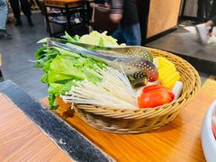-樾餐厅泰式海鲜火锅(民歌湖店)