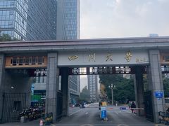 -玉林生活广场