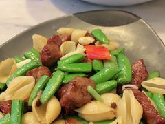 -港丽餐厅(高德置地店)