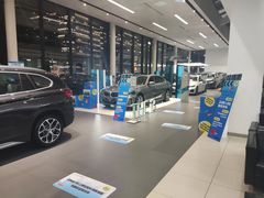 -上海宝信宝马4S店