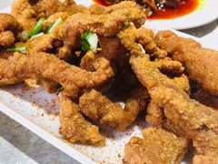 -爆炸头阿姨小四川正宗川味小吃(无任何分店)