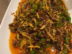 -湖泉水云间餐厅·弥勒地道菜(B座店)