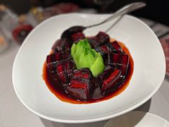 绍兴老酒焖红烧肉-蘇锦宴·淮扬菜烤鸭·小院(三元桥霄云路店)