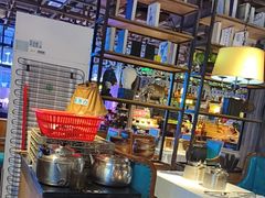 -领鲜活海鲜榴莲自助火锅(东门店)