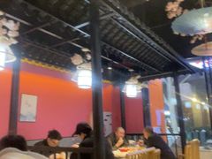 -老街烧烤大排档·地道湖北菜·龙虾馆(汉口火车站店)