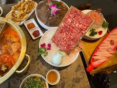 -小龙坎火锅(麻城文化小镇店)
