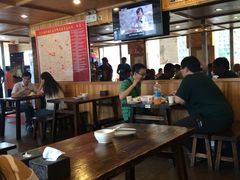 -管氏翅吧(中关村店)