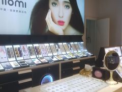 -miomi米欧米美瞳隐形眼镜(北京apm店)