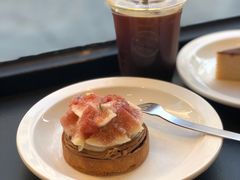 -black rainbow coffee