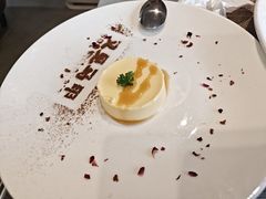 -又见马甲M8融合西餐厅(体育中心店)