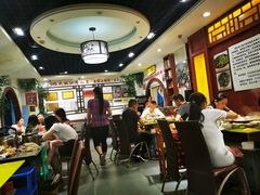 大堂-颜氏双江清水鱼一养身火锅(磁器口店)