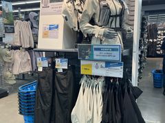 -迪卡侬(越秀公园店)