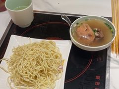-黄记煌三汁焖锅(新佳丽江汉路店)