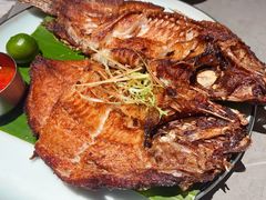 -拾味馆·海南菜(万达店)