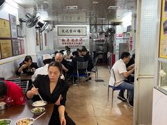 大堂-文记壹心鸡(宝华路店)