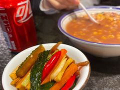 -靠山屯东北农家菜(八龙桥雅苑店)