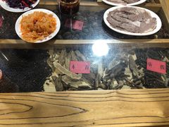 -陇上全荟兰州传统牛肉面(延吉路店)
