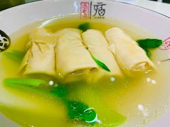 -牛吃草牛肉面(甬港南路店)