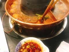 -楼外楼大刀肉传统火锅(西安大路店)