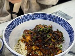 -沪西老弄堂面馆(定西路店)