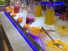 -锤头鲨毛肚海鲜烤肉自助餐厅(国购广场店)