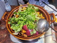 鸡煲-胡须佬鸡煲四季火锅(海雅缤纷城店)