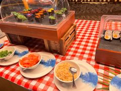 -亚龙湾希尔顿自助餐厅·海鲜·烧烤·沙滩BBQ·现场乐队