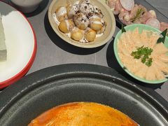 -生活如沸·顺德水牛奶火锅(大学路店)