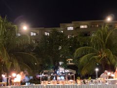 -渔家火锅·海鲜自助餐·演艺(亚龙湾天域酒店)
