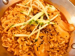 辛拉面-富乐满韩国正宗炸鸡韩国料理(虹泉路店)