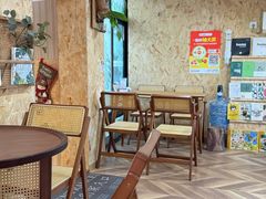 -Rabbit Cafe私房西餐甜点咖啡(栖霞路店)