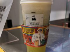 玫珑蜜瓜酪酪-LELECHA乐乐茶(美罗城店)