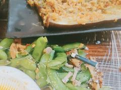 -老街烧烤大排档·地道湖北菜·龙虾馆(汉口火车站店)
