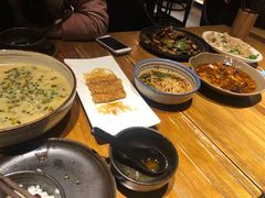 -十三式重庆江湖菜(金茂览秀城店)
