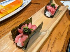 金枪鱼toro海胆手卷-渡鲑亭(东二环泰禾广场店)