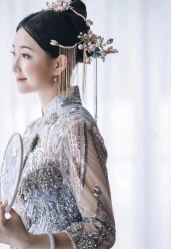 -纯色时光婚纱艺术馆WHITE
