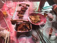 -清真磊磊烧烤老店(饮虎池街34号店)