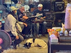 -席娜卡琳火车铁道夜市