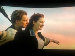 -金逸影城(武汉人信汇IMAX店)