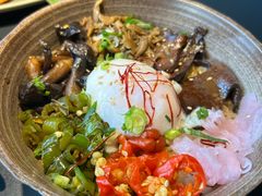 黑松露菌子焖饭-Ameigo梅果·云贵川bistro(长宁来福士店)