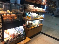 面包甜点陈列柜-星巴克(成都机场T2店)