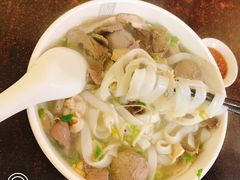 -潮镇老尾牛杂(环城西路店)