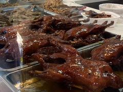 -王浩儿纪六孃甜皮鸭(乐山总店)