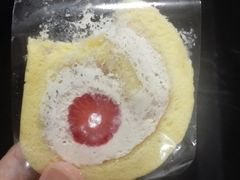 -花花卷卷·鲜食蛋糕(静安久光百货店)