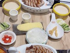 -龙聚德北京烤鸭(沙坪坝华宇A馆店)