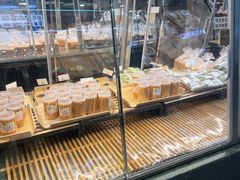 面包甜点陈列柜-东哥面包(江宁大润发店)