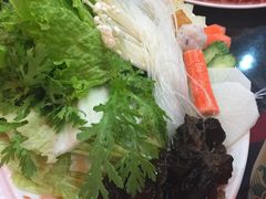 -呷哺呷哺(万达新世界店)