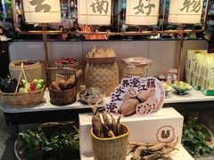 -茄子恰恰·新云南小炒(钱王街店)