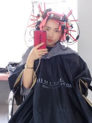 -I+造型烫发染发