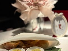 -弦月窗LUNETTE BY AMANDA(复兴路店)